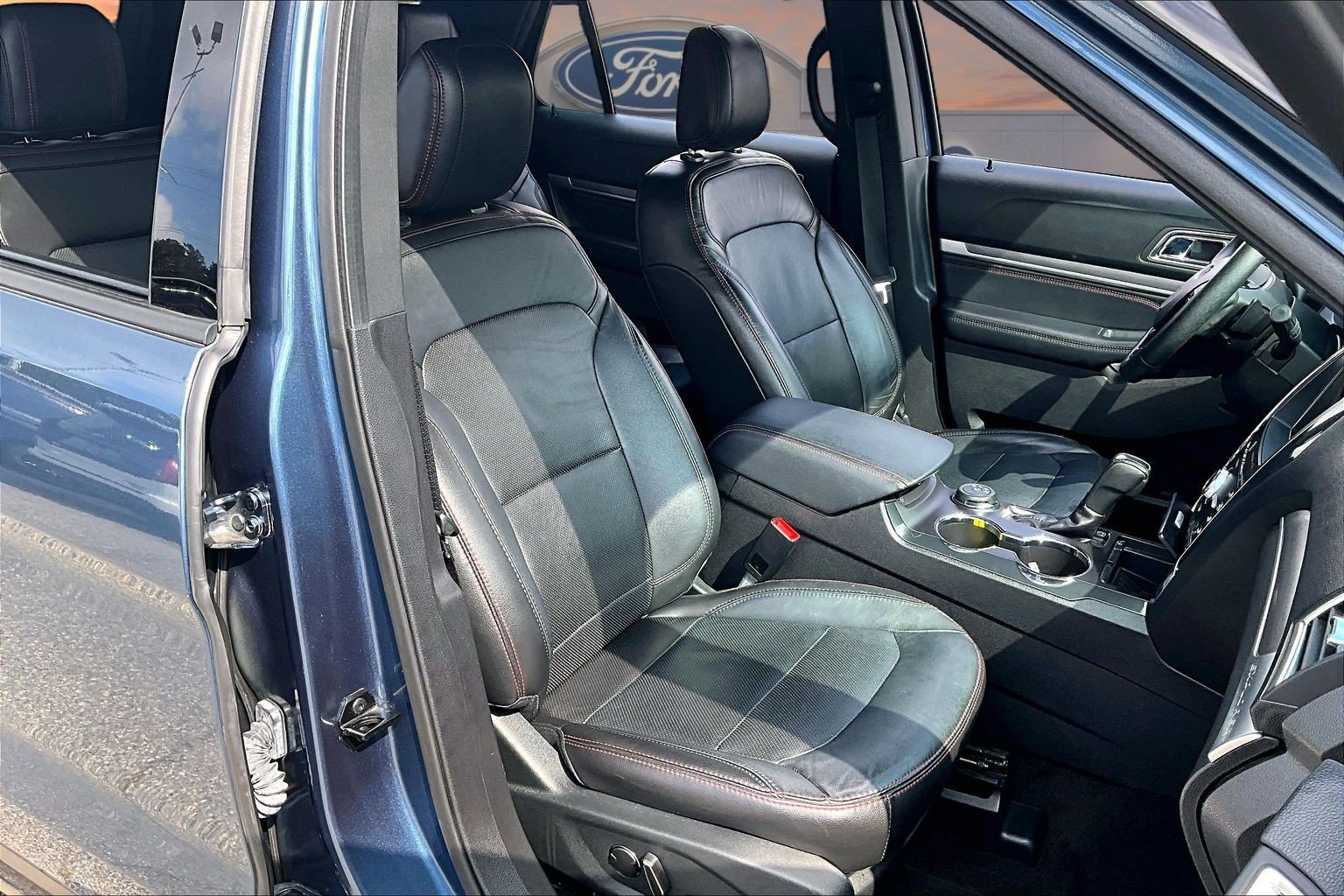Used 2018 Ford Explorer Sport AWD/4WD image 7