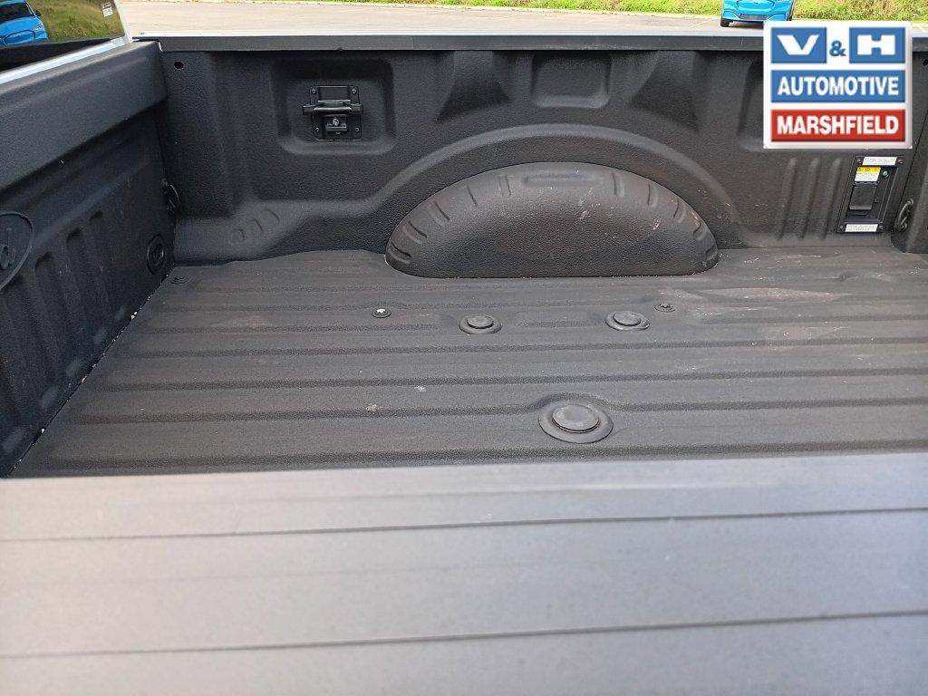Used 2023 Ford F250 Limited AWD/4WD image 33