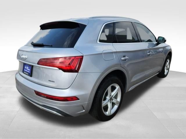 Used 2023 Audi Q5 2.0T Premium w/ Convenience Package image 14