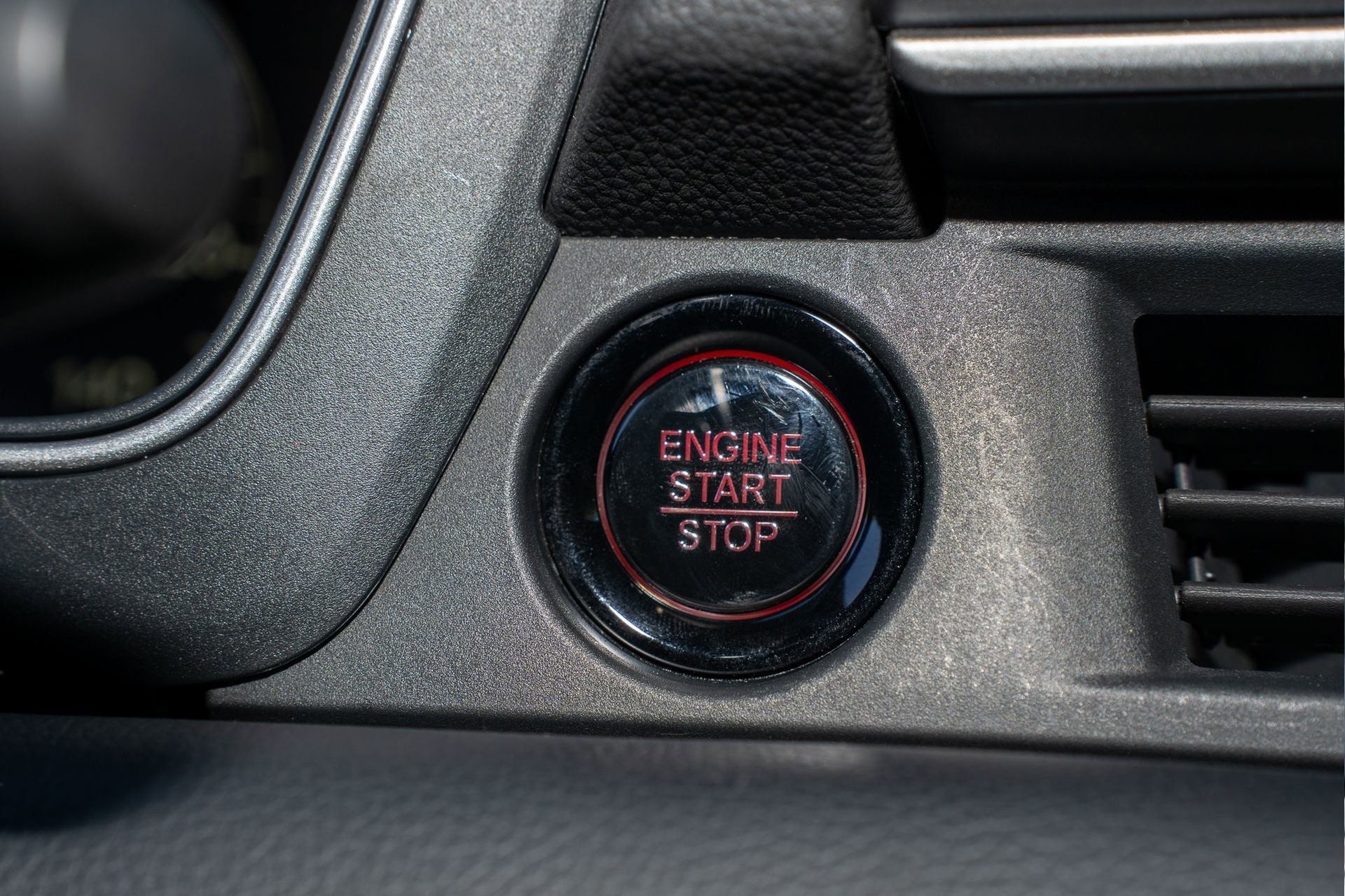 Certified 2023 Honda Pilot Touring image 37