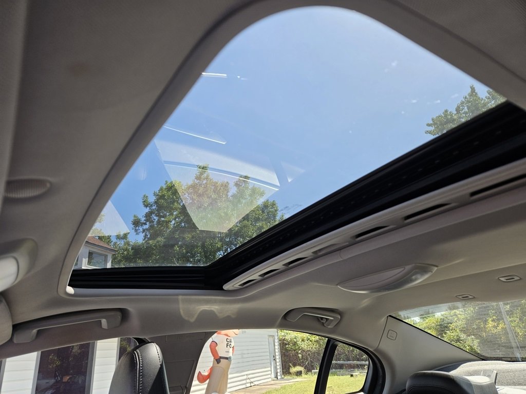 Used 2016 Volvo S60 T5 Premier image 17