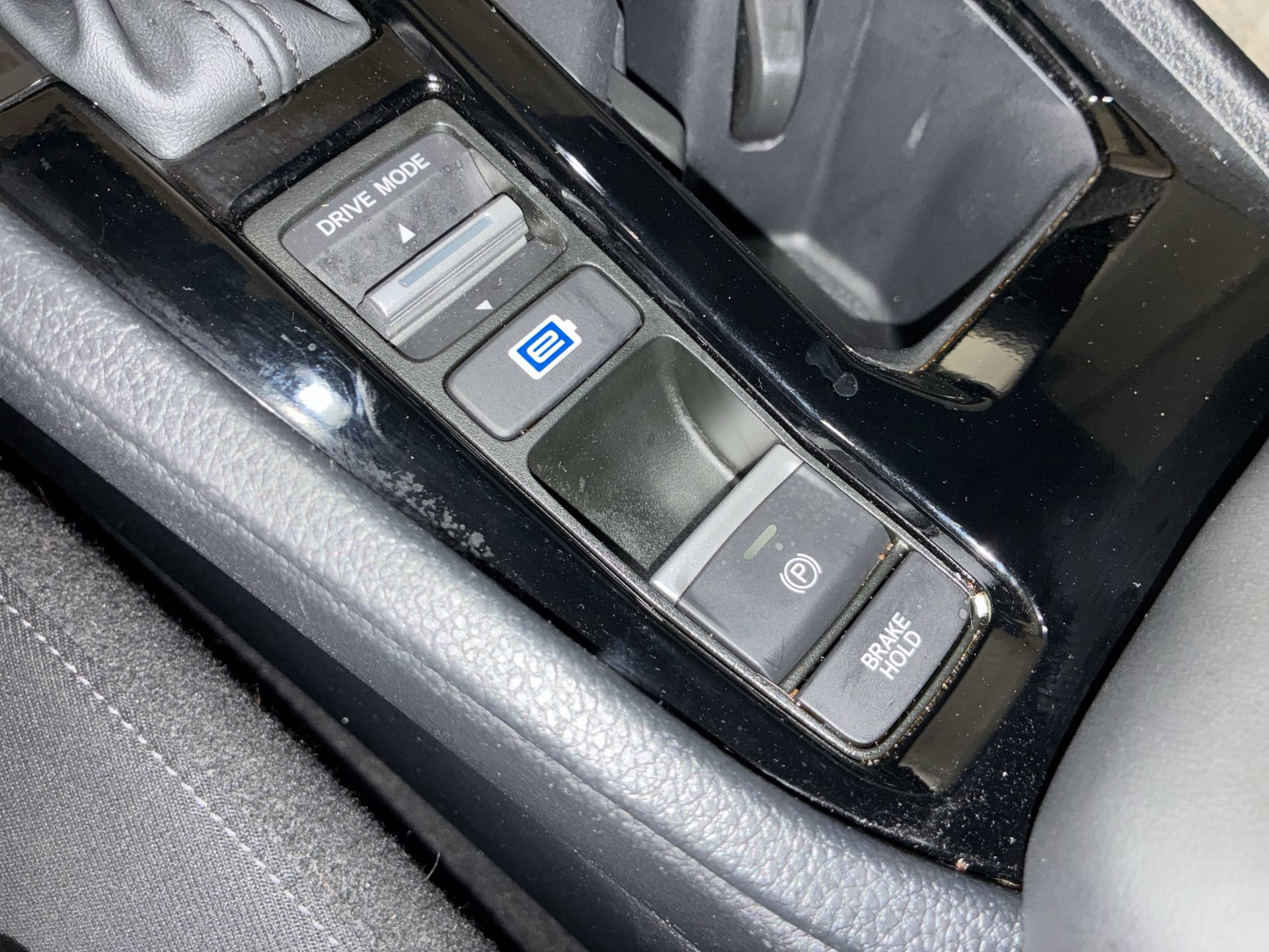 Certified 2024 Honda Accord Sport image 40