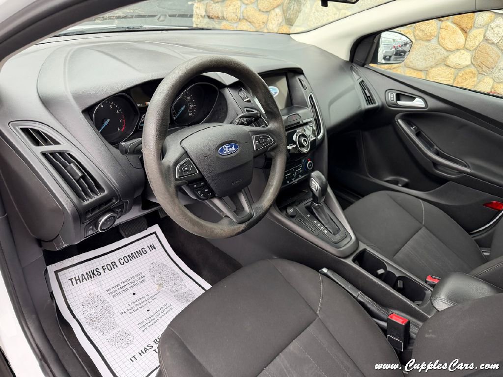 Used 2018 Ford Focus SEL FWD image 5