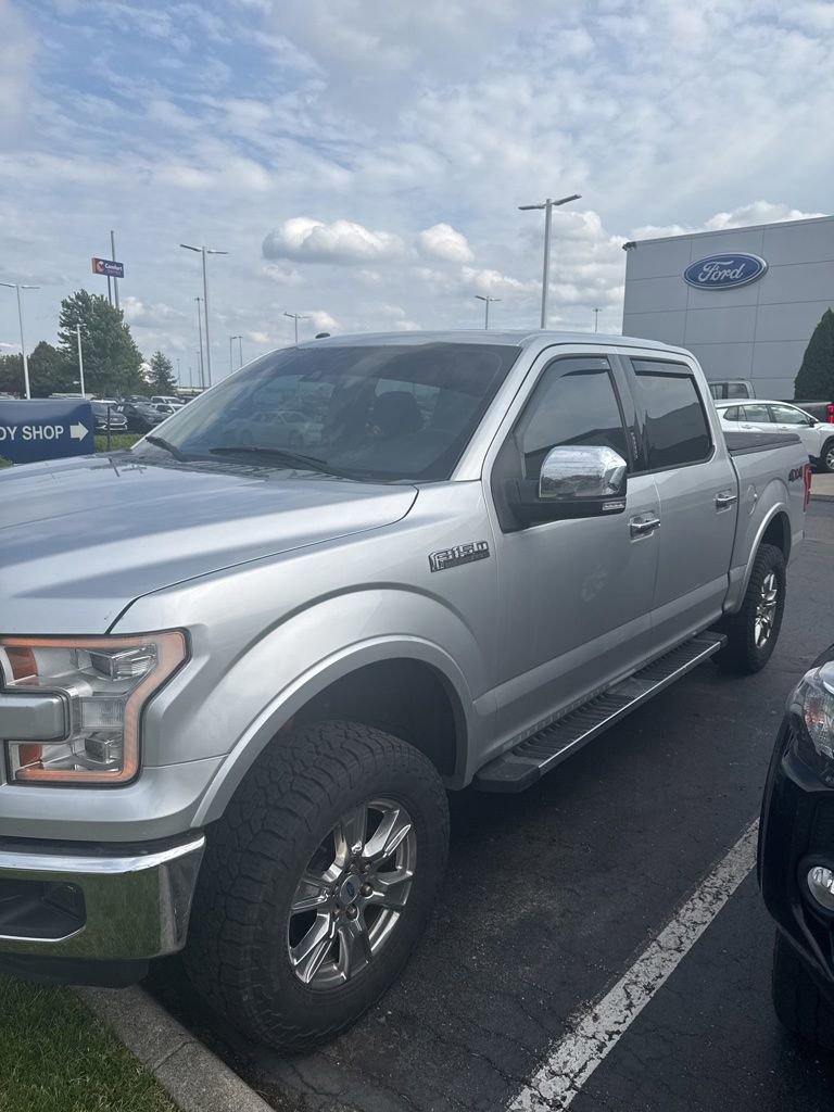 Used 2015 Ford F150 Lariat w/ Equipment Group 502A Luxury AWD/4WD image 12
