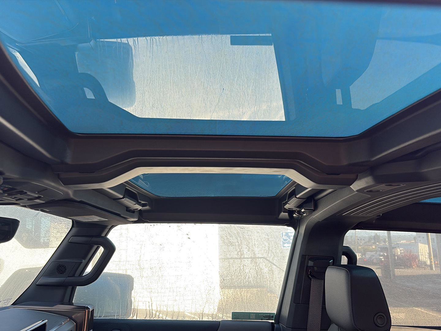 Used 2025 GMC Hummer EV 3X w/ Extreme Off-Road Package image 19