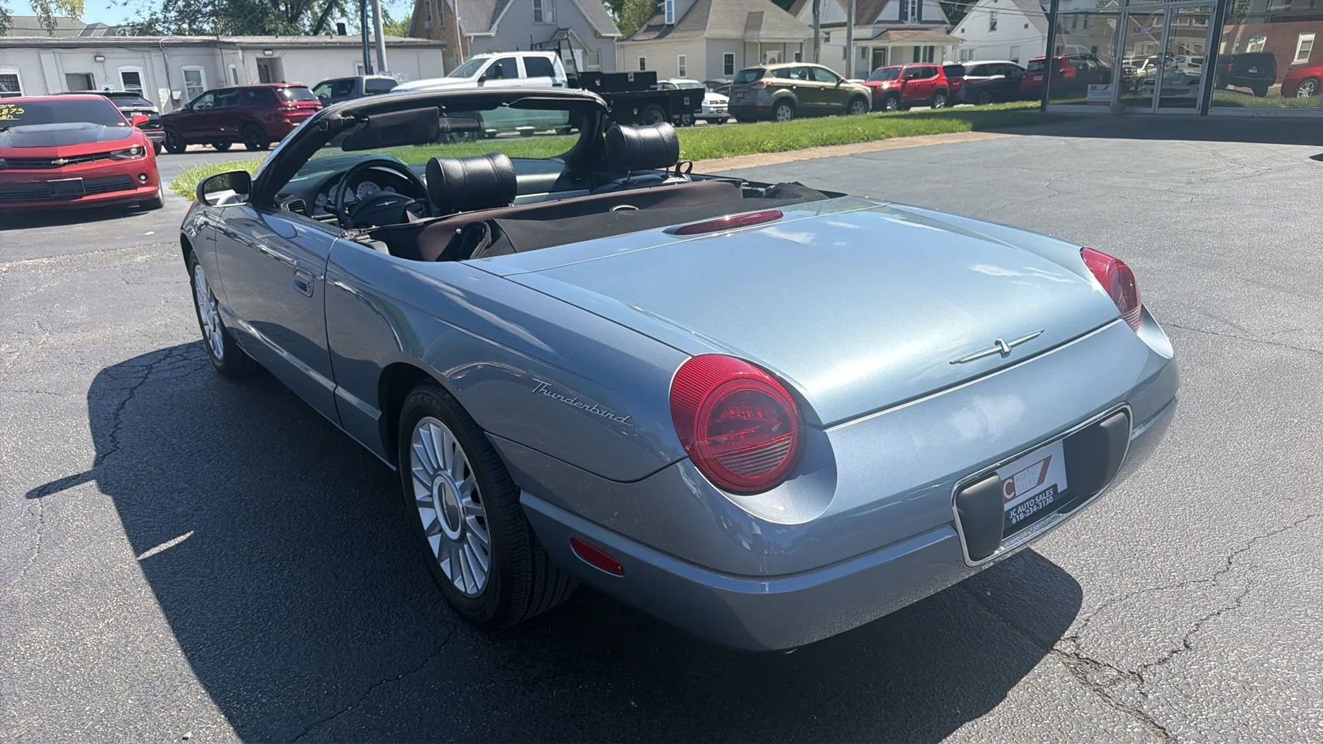 Used 2005 Ford Thunderbird RWD image 7