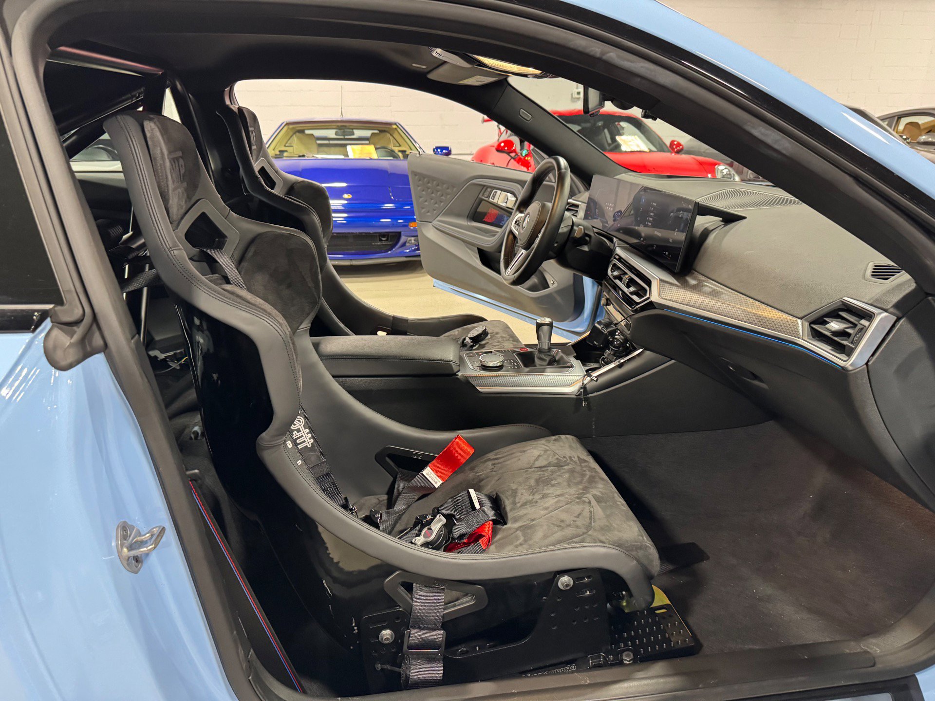 Used 2023 BMW M2 w/ Lighting Package image 68
