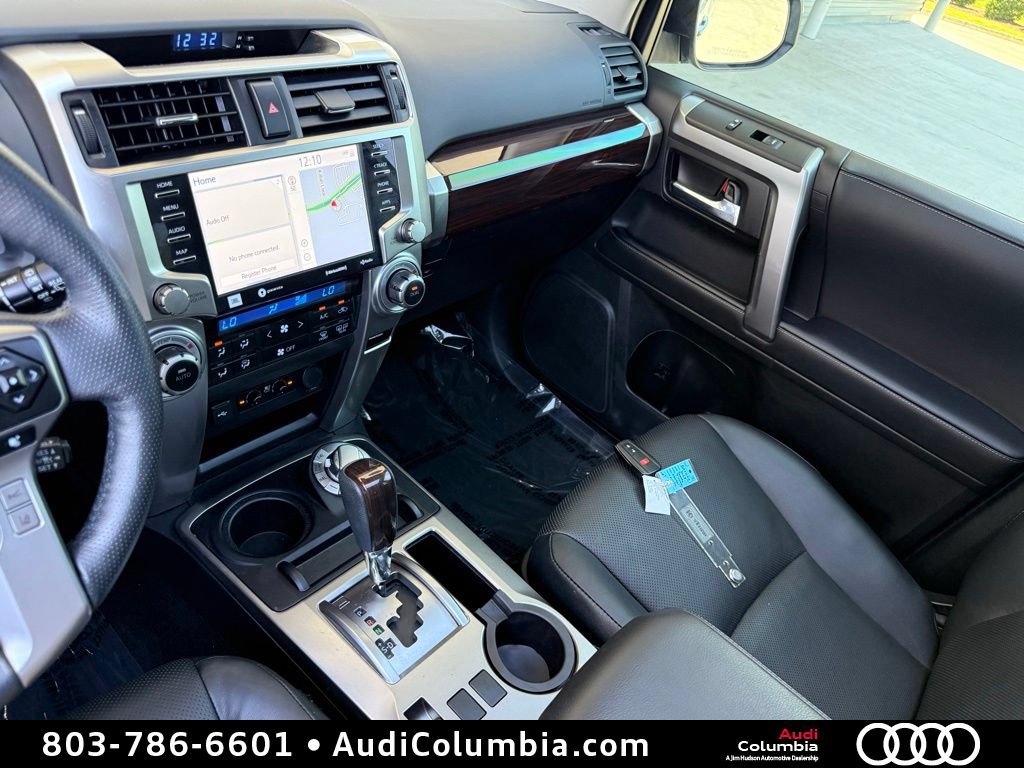 Used 2023 Toyota 4Runner Limited AWD/4WD image 31
