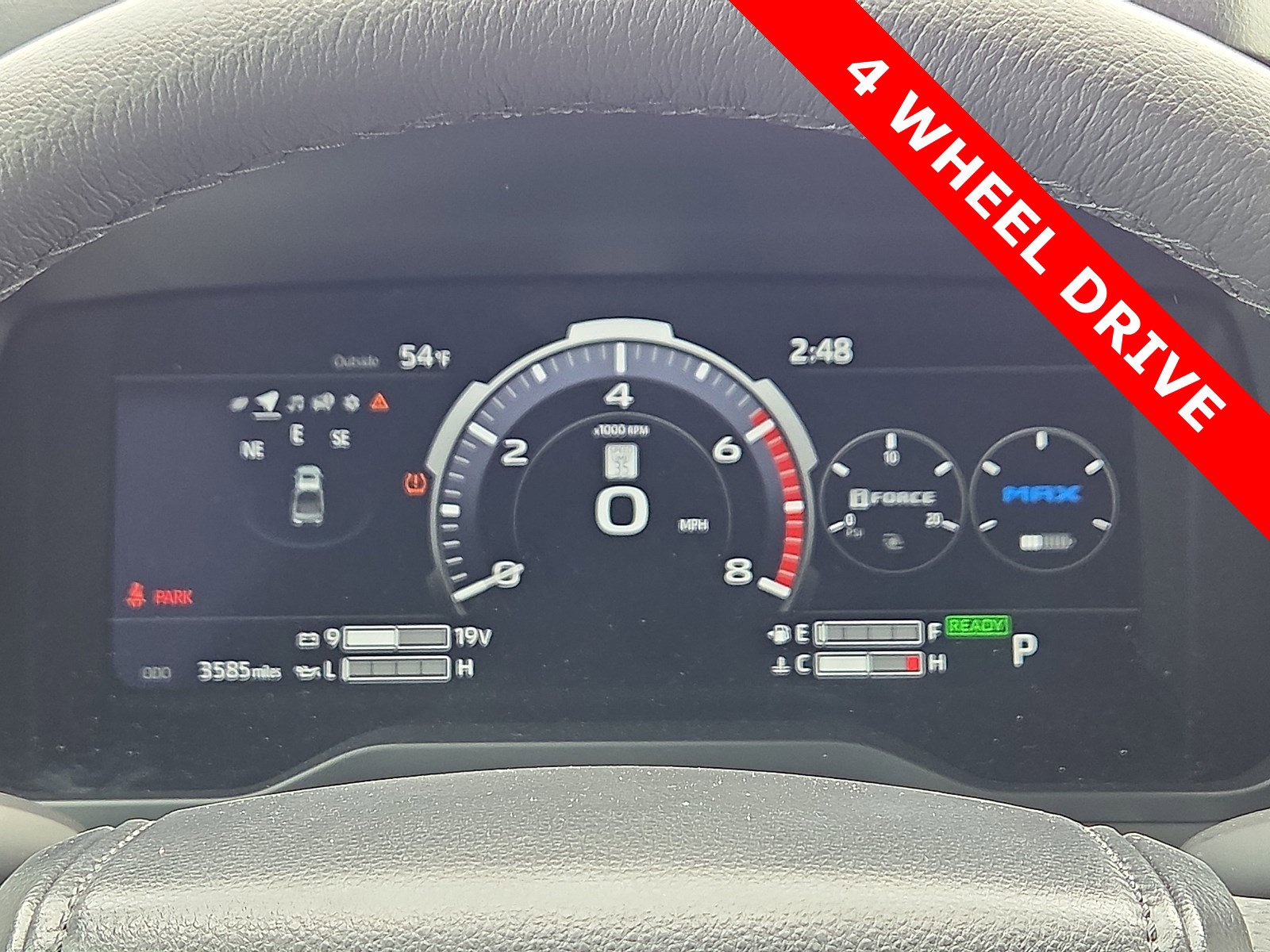 Used 2025 Toyota Tundra Limited AWD/4WD image 23