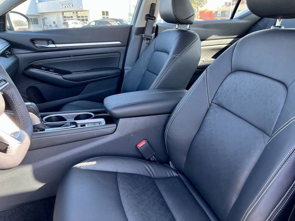 Certified 2025 Nissan Altima 2.5 SL FWD image 23