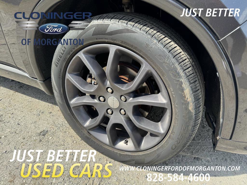 Used 2018 Dodge Durango R/T w/ Technology Group image 11