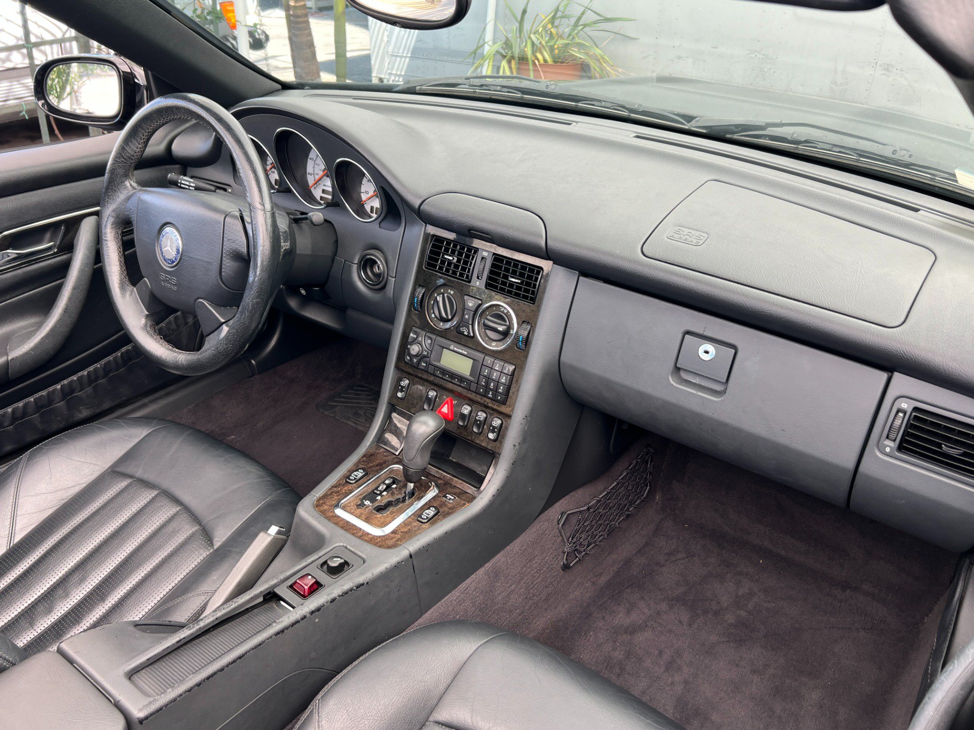 Used 2002 Mercedes-Benz SLK 32 AMG image 17
