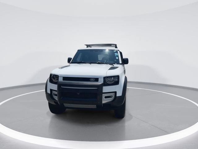 Used 2023 Land Rover Defender 110 S AWD/4WD image 3