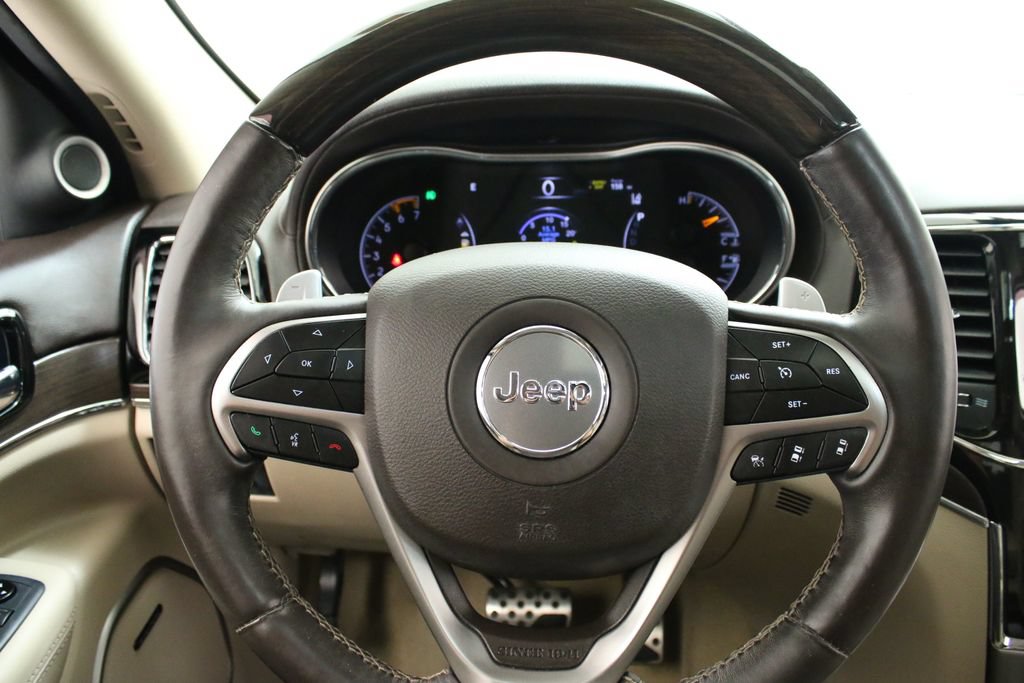 Used 2021 Jeep Grand Cherokee Overland AWD/4WD image 14
