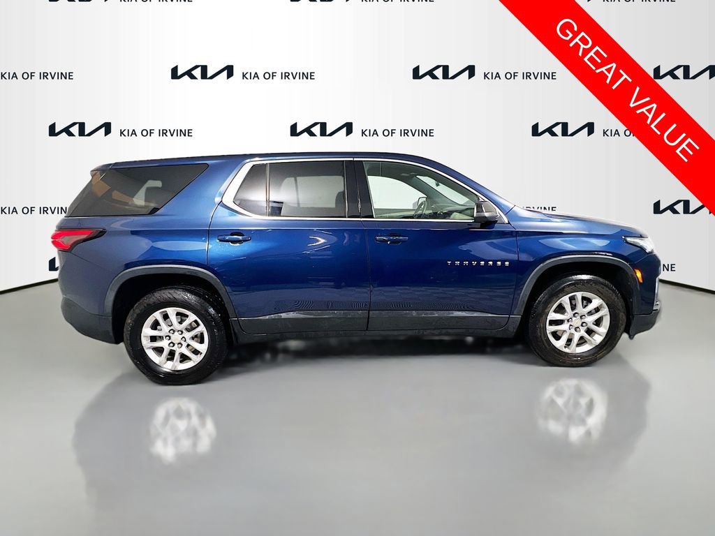 Used 2022 Chevrolet Traverse LS FWD image 12
