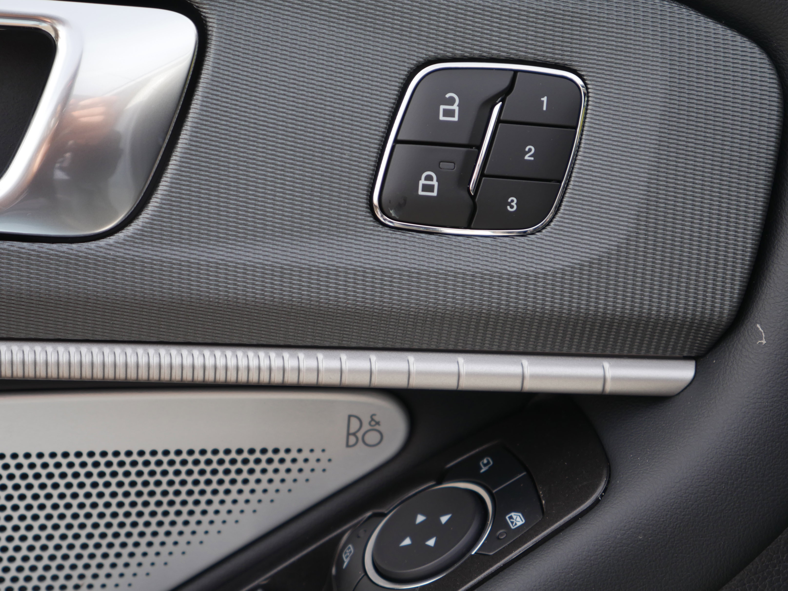 New 2026 Ford Explorer ST w/ Sun And Sound Package image 40