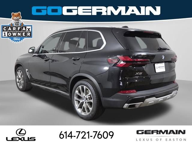 Used 2024 BMW X5 xDrive40i w/ Premium Package image 11