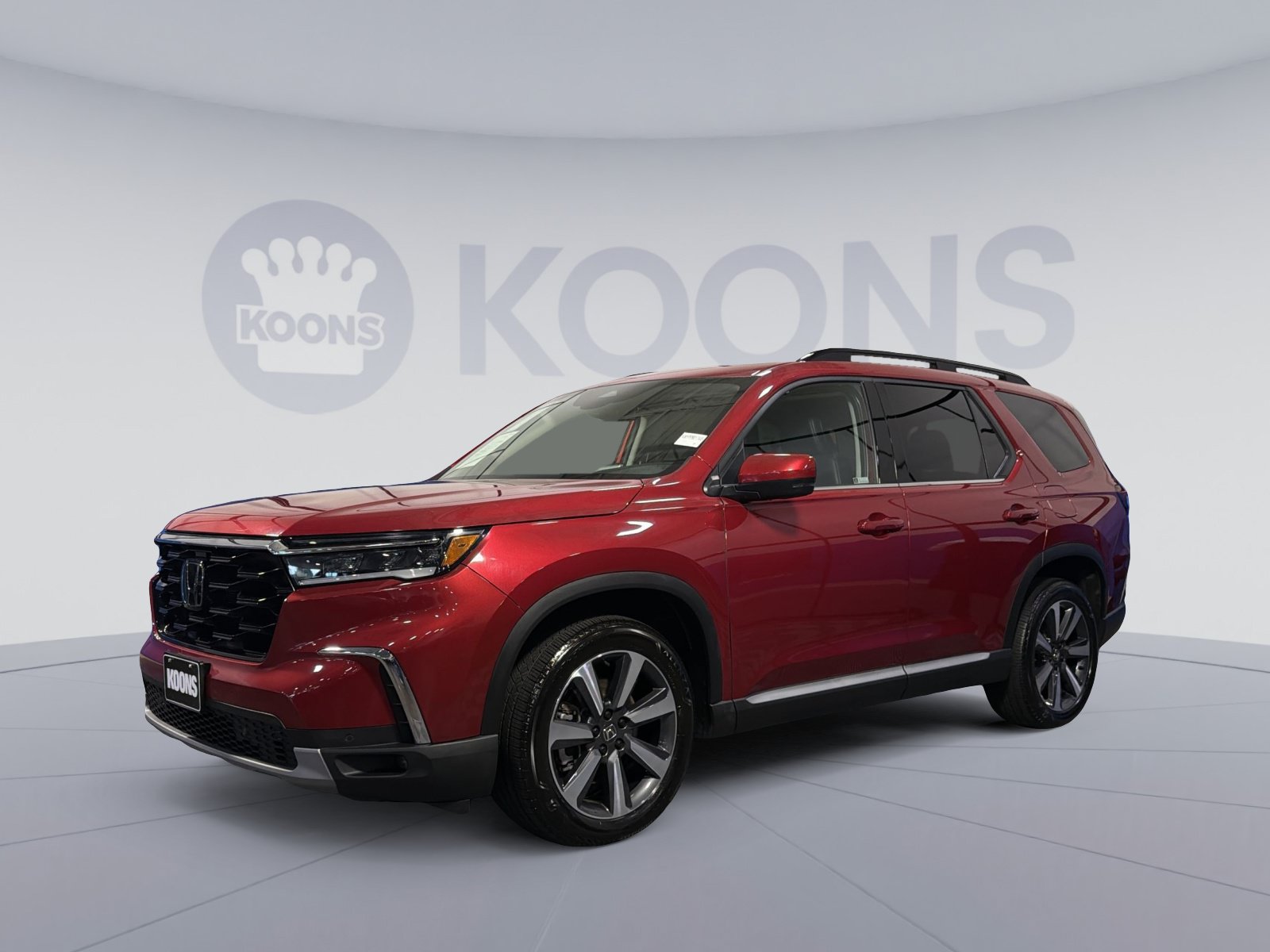 Used 2023 Honda Pilot Touring image 1