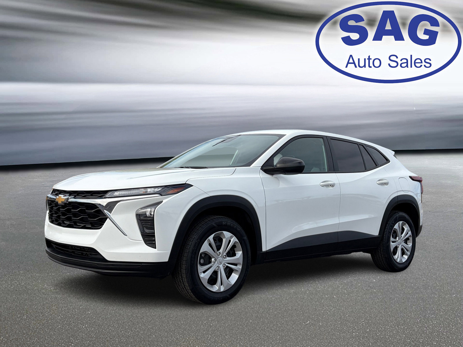 Used 2025 Chevrolet Trax LS image 2