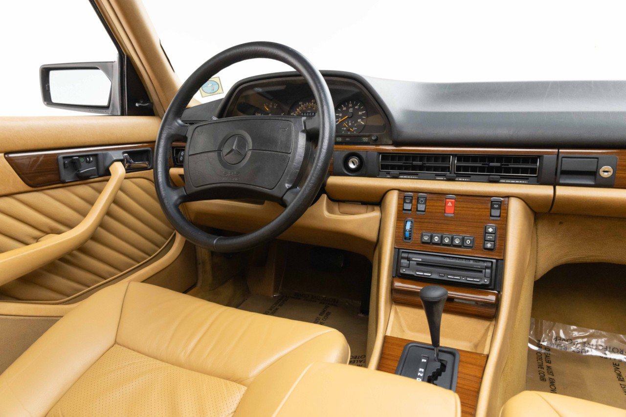 Used 1991 Mercedes-Benz 350 SD image 12