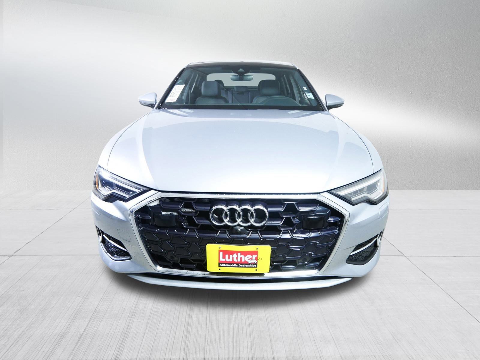 Used 2024 Audi A6 Premium Plus image 2
