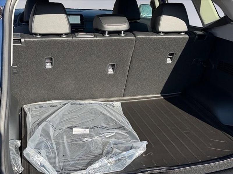 New 2026 Kia Seltos EX image 12