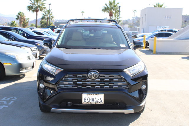Used 2019 Toyota RAV4 Limited w/ Carpet Mat Package FWD image 2