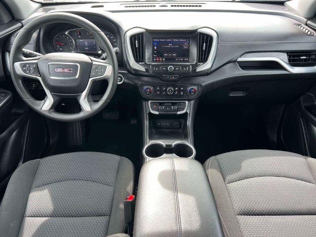 Used 2024 GMC Terrain SLE AWD/4WD image 14