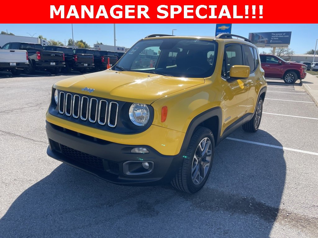 Used 2016 Jeep Renegade Latitude w/ Cold Weather Group image 7