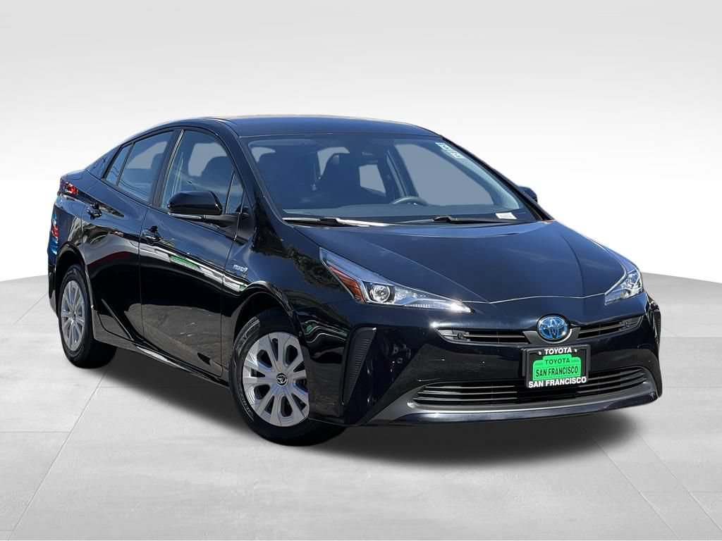 Certified 2022 Toyota Prius LE FWD image 7