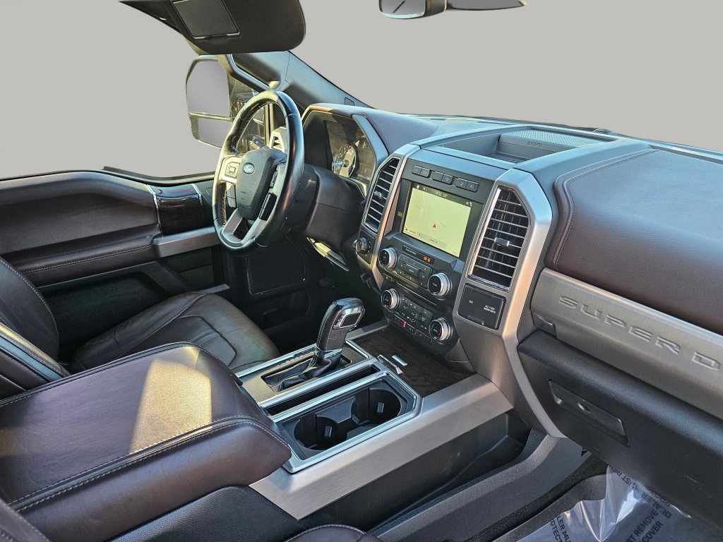 Used 2017 Ford F250 Platinum w/ Platinum Ultimate Package AWD/4WD image 27