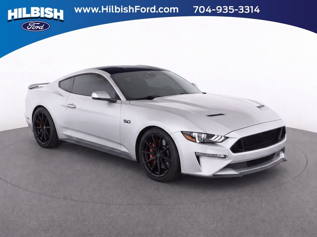 Used 2018 Ford Mustang GT w/ Equipment Group 301A RWD image 1