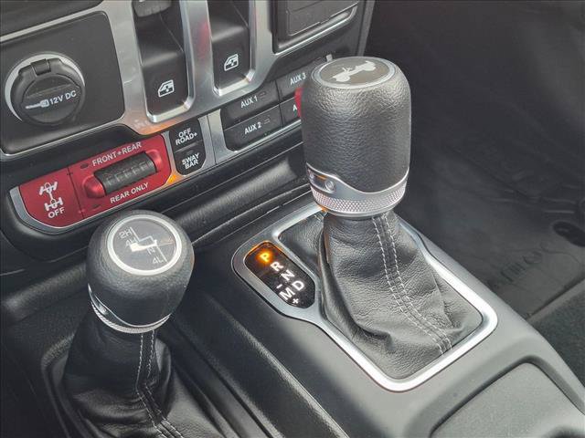 Used 2024 Jeep Wrangler Rubicon AWD/4WD image 9
