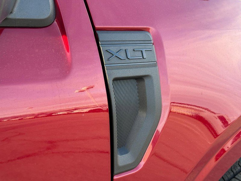 New 2026 Ford Maverick XLT w/ Equipment Group 301A image 5