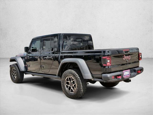 Used 2025 Jeep Gladiator Rubicon w/ Convenience Group AWD/4WD image 7