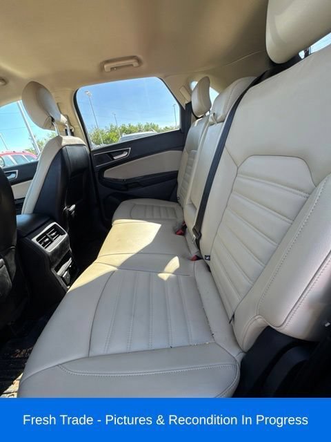 Used 2018 Ford Edge SEL w/ Equipment Group 201A FWD image 19