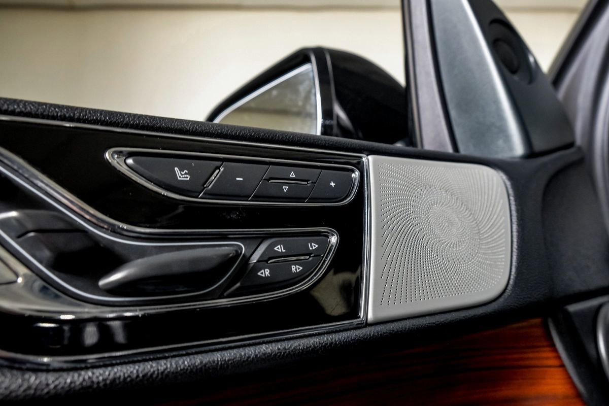 Used 2021 Lincoln Navigator L Reserve w/ Luxury Package image 34