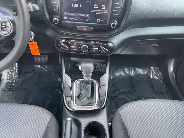 Used 2022 Kia Soul LX FWD image 11