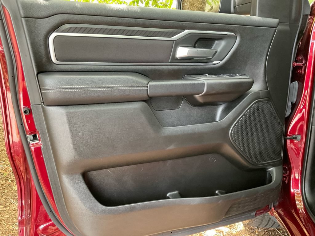 Used 2025 RAM 1500 Big Horn AWD/4WD image 31