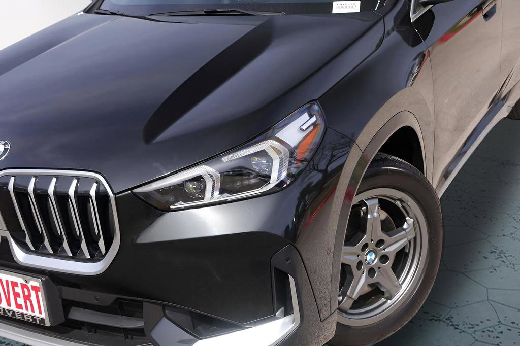Used 2026 BMW X1 xDrive28i image 3