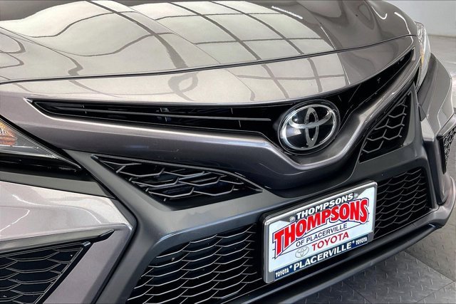 Used 2024 Toyota Camry SE image 31