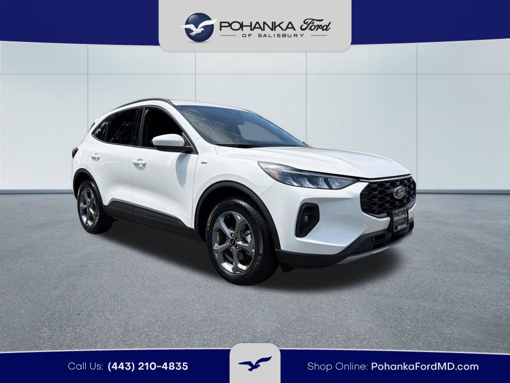 Certified 2025 Ford Escape ST-Line Select w/ Tech Pack #1 AWD/4WD image 4