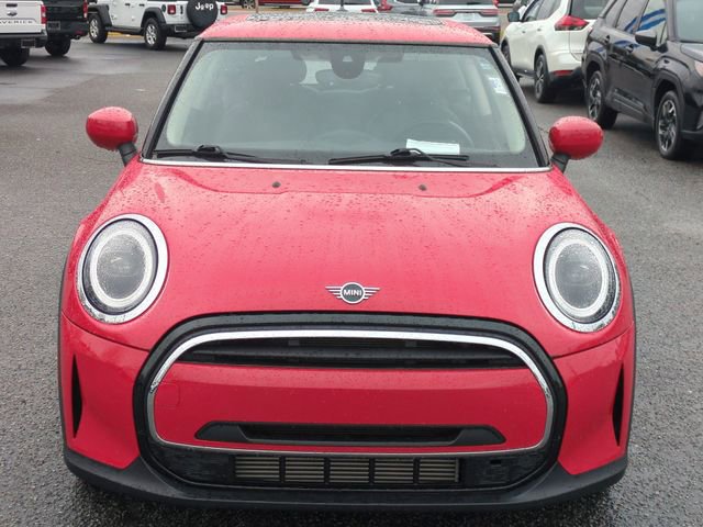 Used 2024 MINI Cooper 2-Door Hardtop image 8