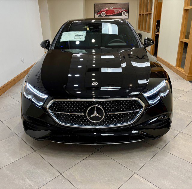 New 2026 Mercedes-Benz E 450 4MATIC Sedan image 2