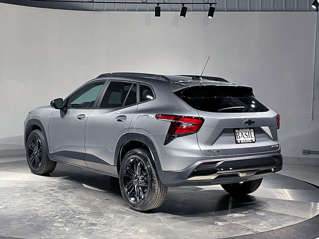 Used 2025 Chevrolet Trax ACTIV image 13