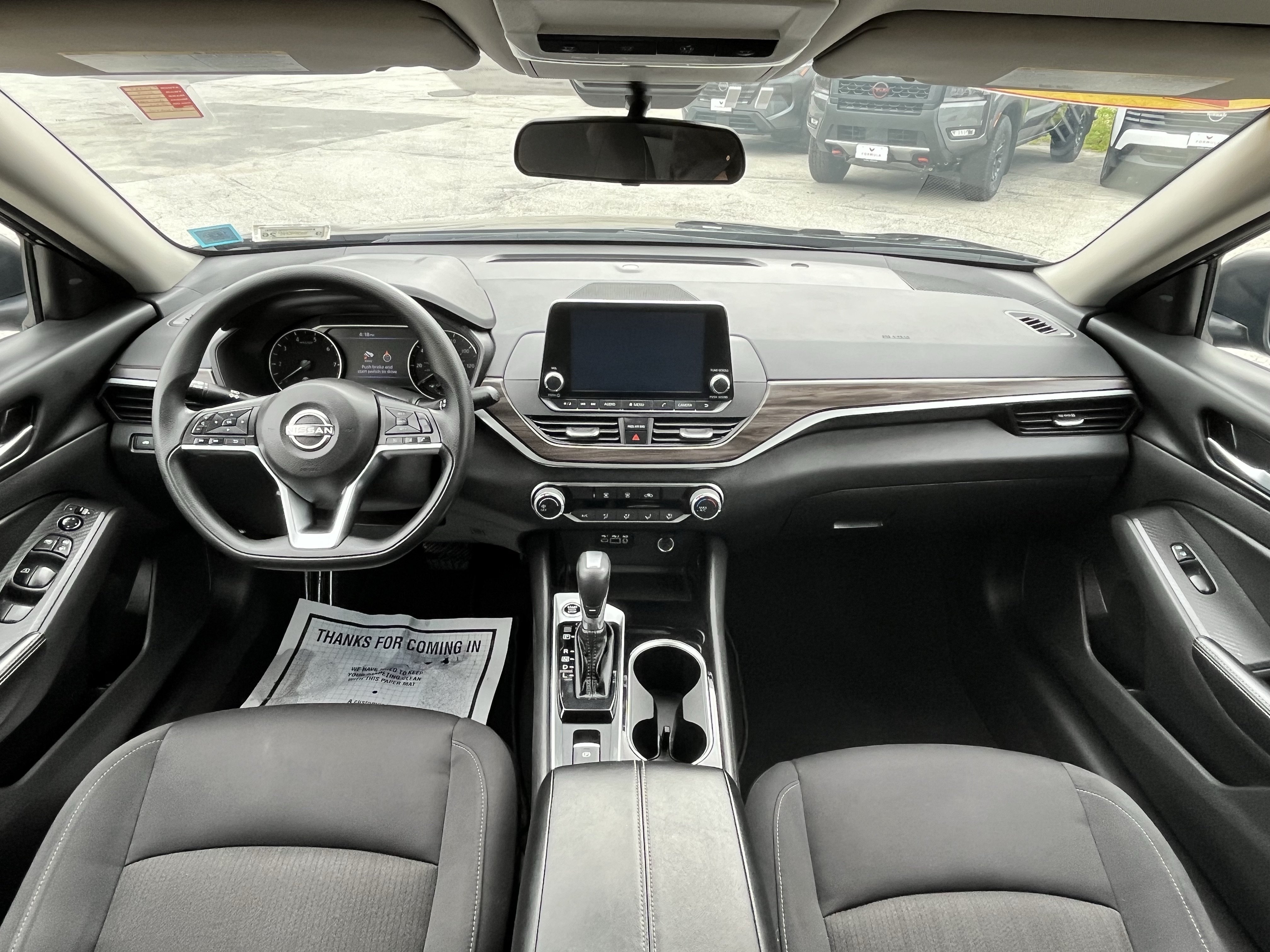 Used 2024 Nissan Altima 2.5 SV AWD/4WD image 18