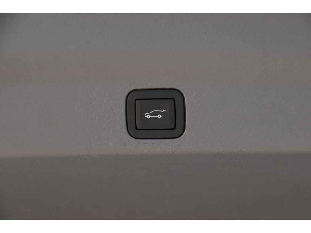 New 2026 Cadillac Escalade IQ Sport 1 w/ LPO, Floor Liner Package image 24