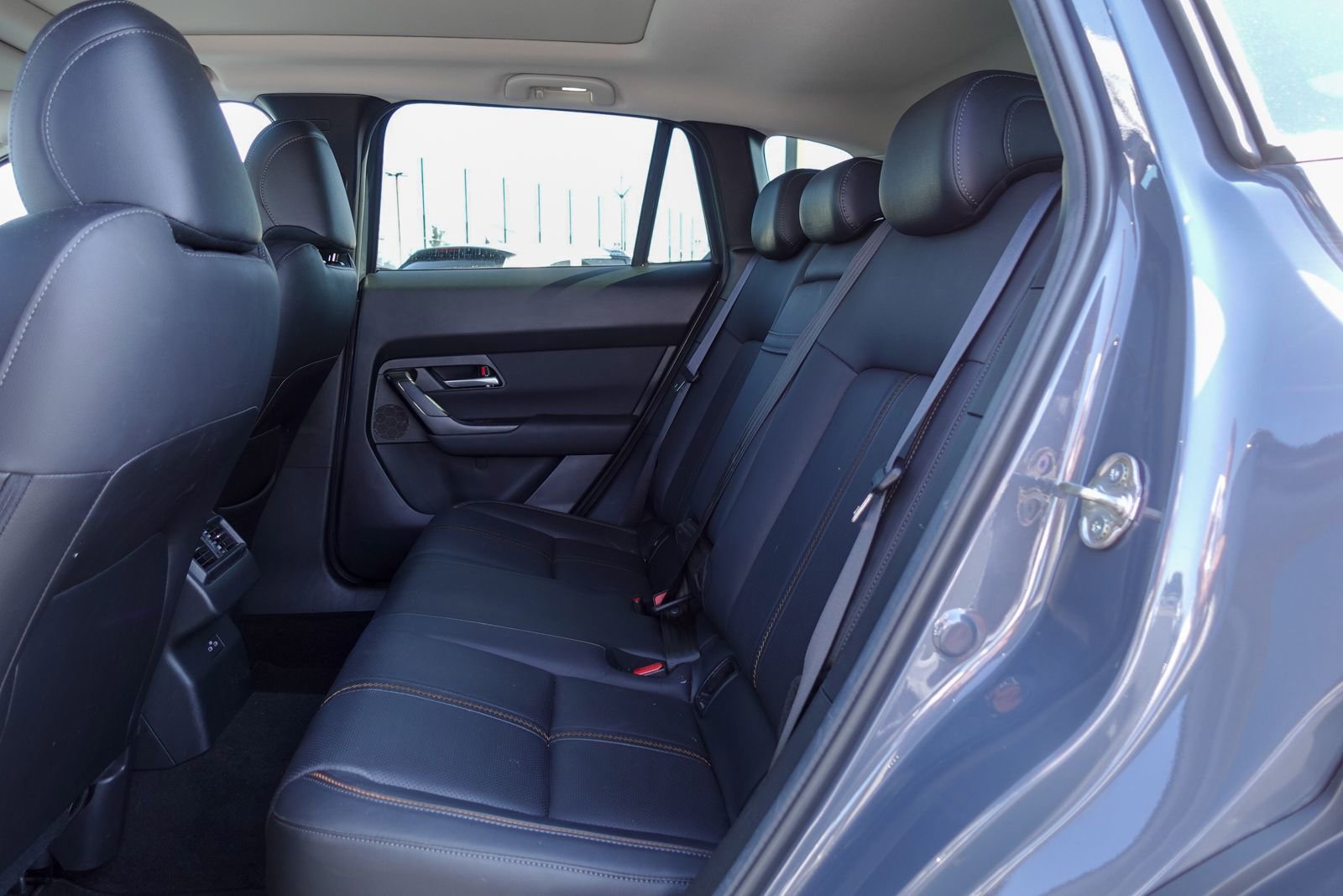 Certified 2025 MAZDA CX-50 AWD 2.5 S w/ Premium Plus Pkg image 14