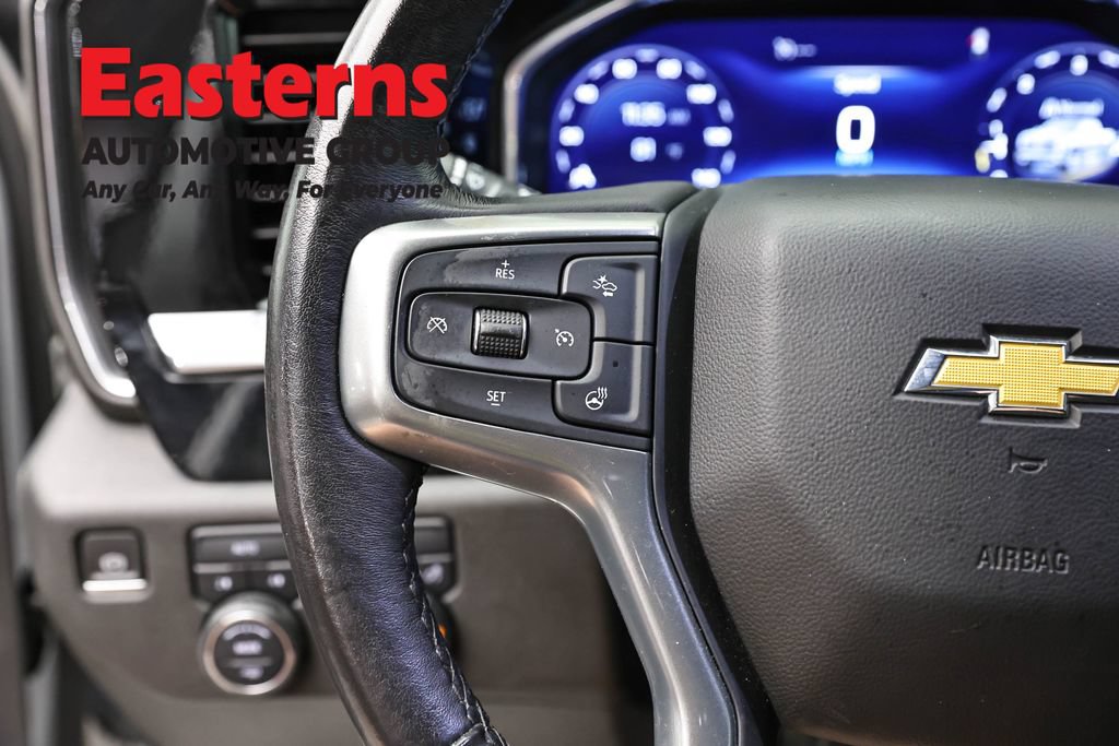 Used 2022 Chevrolet Silverado 1500 LT AWD/4WD image 15