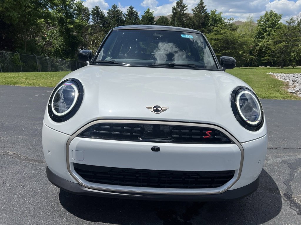 New 2025 MINI Cooper S image 2
